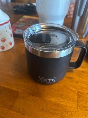 Yeti Black Insulated Mug with Clear Lid and Stainless Trim